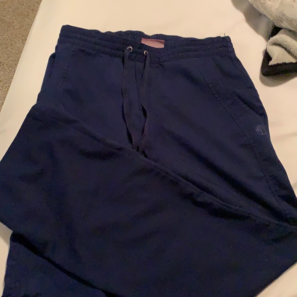 Scrub bottoms navy blue great condition